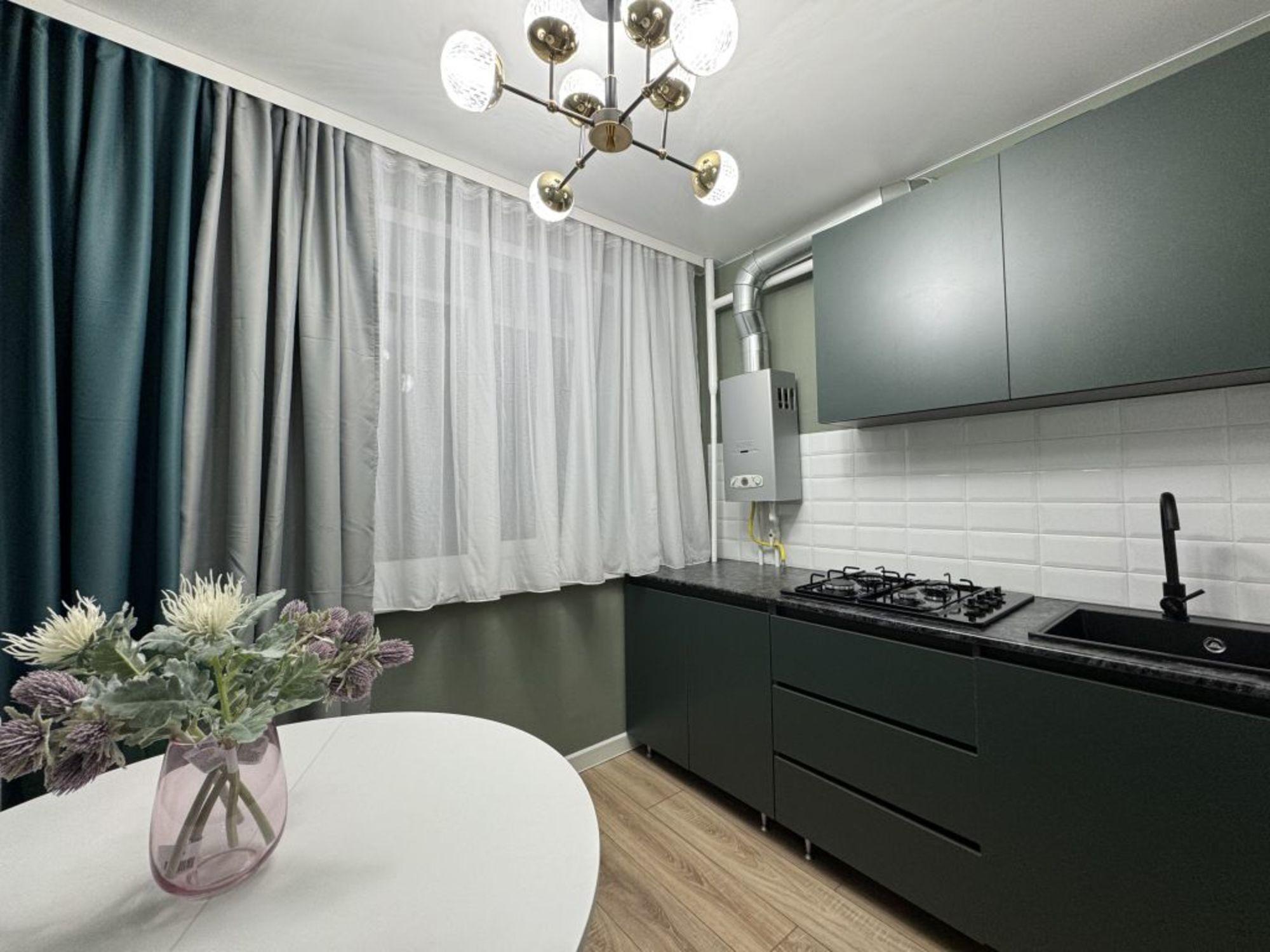 Купить квартиру за 4 250 000 рублей на Кооперативная ул, 41