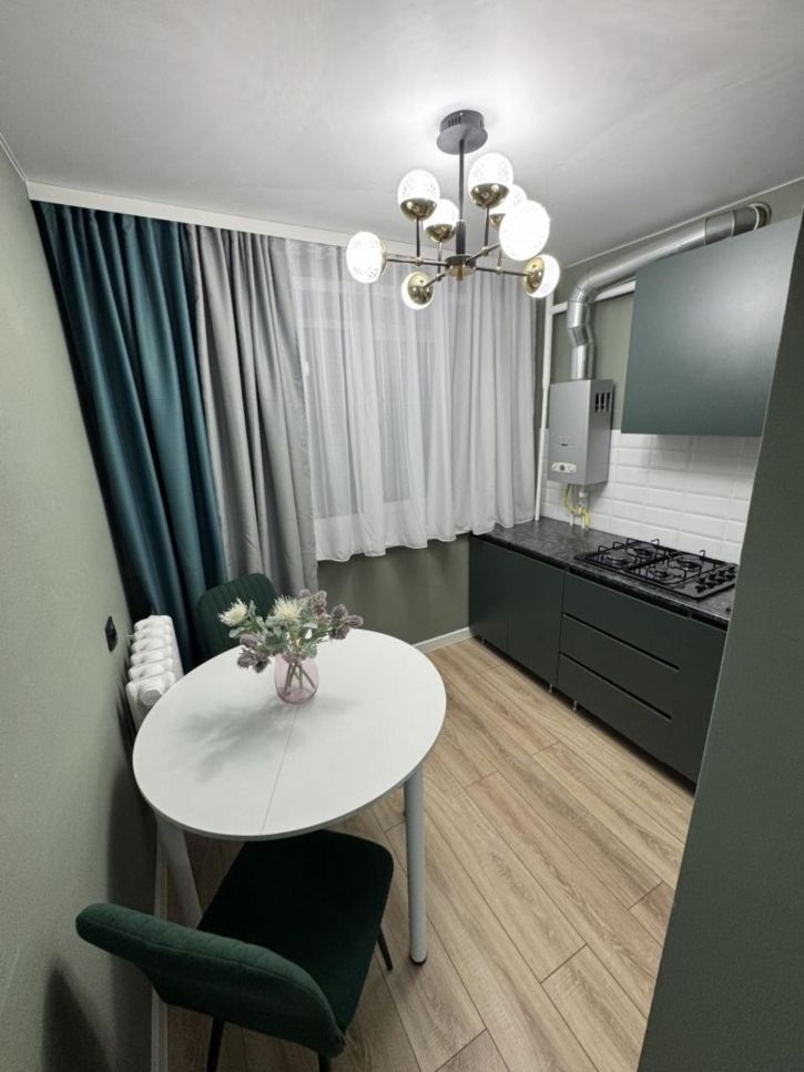 2-комн квартира Кооперативная ул, 41