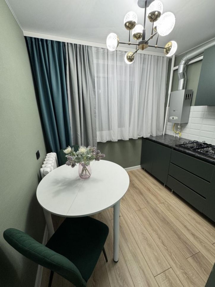 2-комн квартира Кооперативная ул, 41