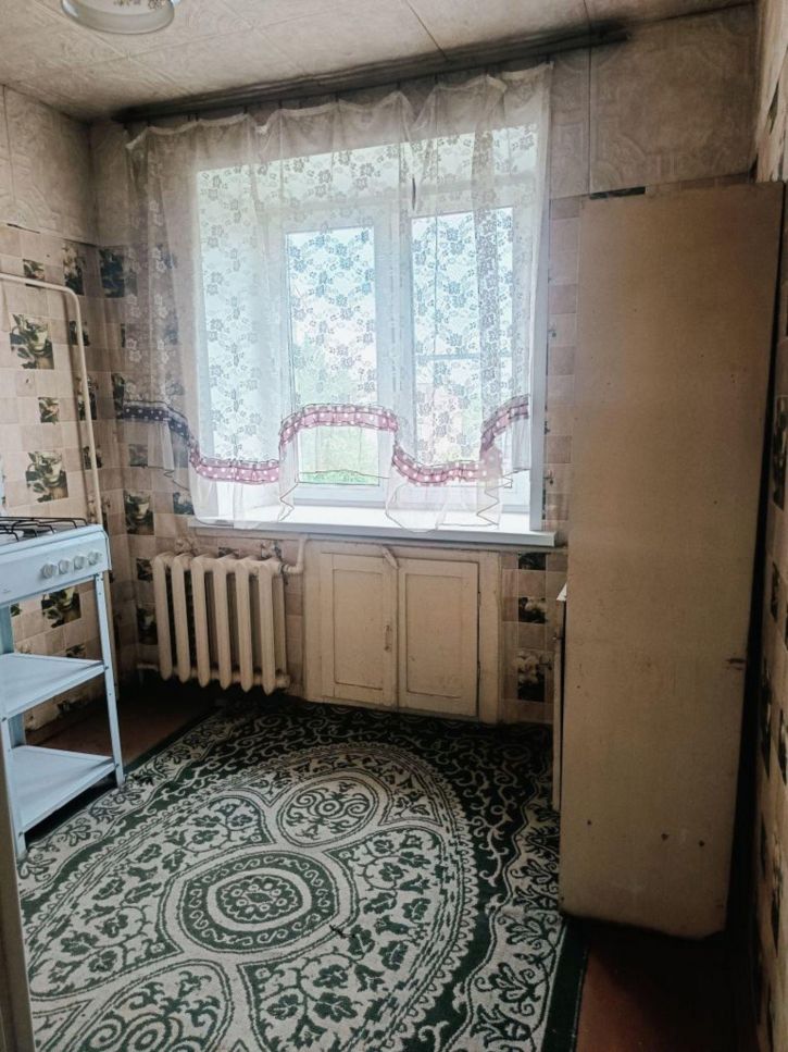 1-комн квартира Строителей ул, 6