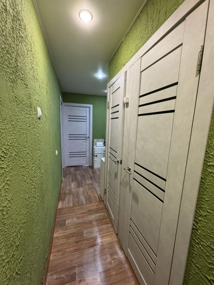 2-комн квартира Восточная 1-я ул, 16