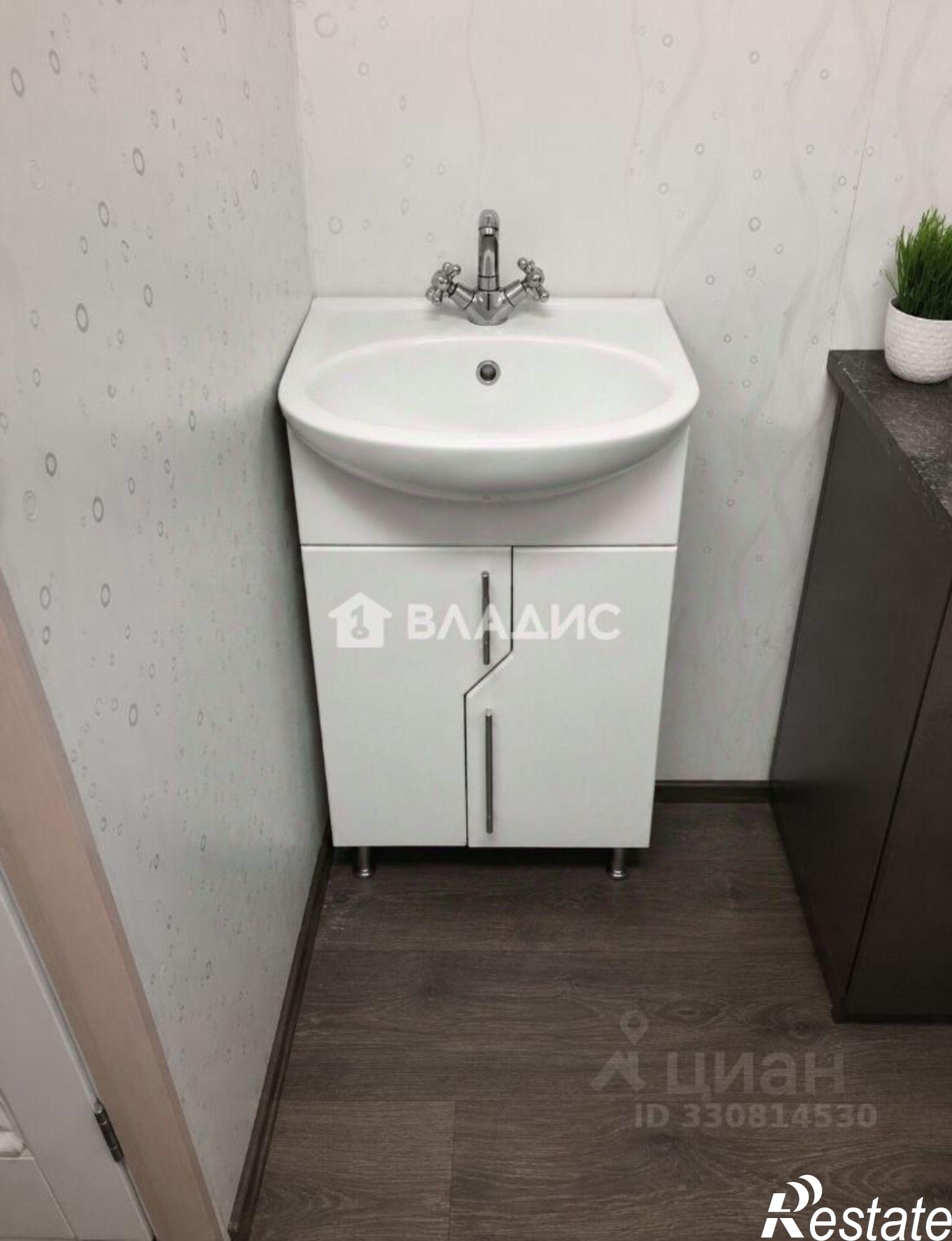 Купить торговое помещение за 336 280 рублей на 2-я Пушкинская улица, 54