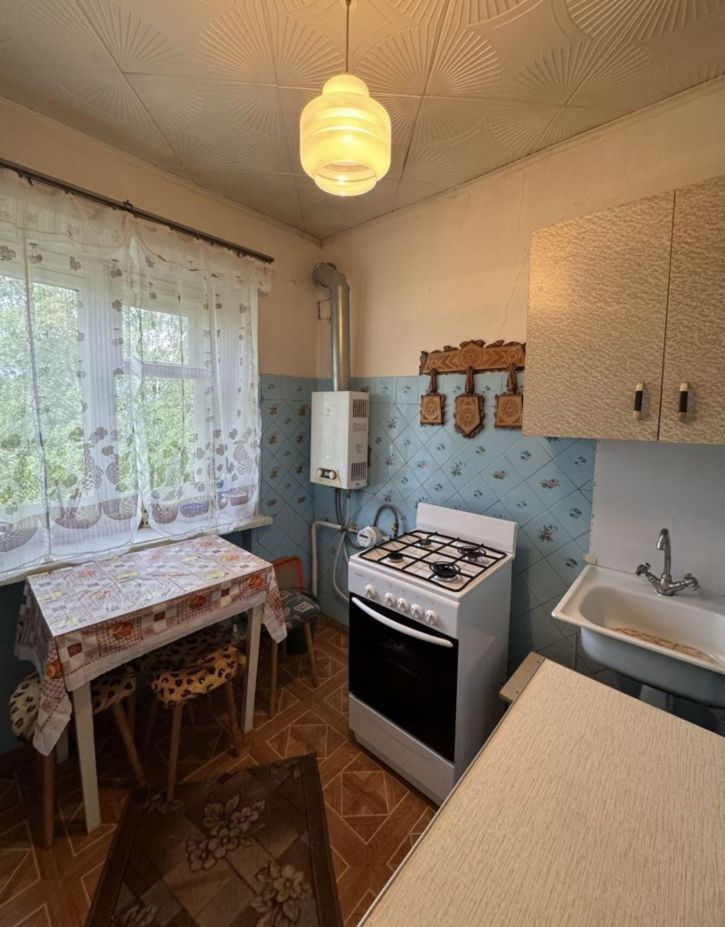 2-комн квартира Свердлова ул, 107
