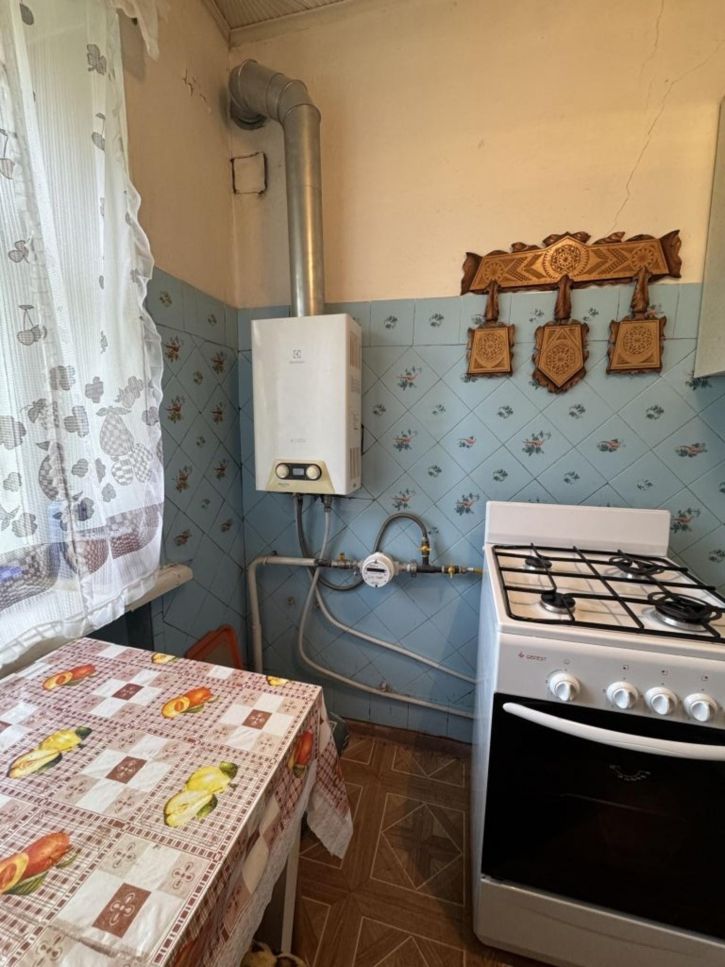 2-комн квартира Свердлова ул, 107