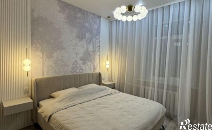 2-комн квартира Южный городок, 5,  д. 5