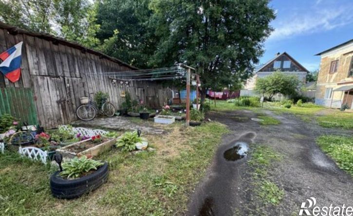2-комн квартира улица Зинаиды Касаткиной, 11,  д. 11
