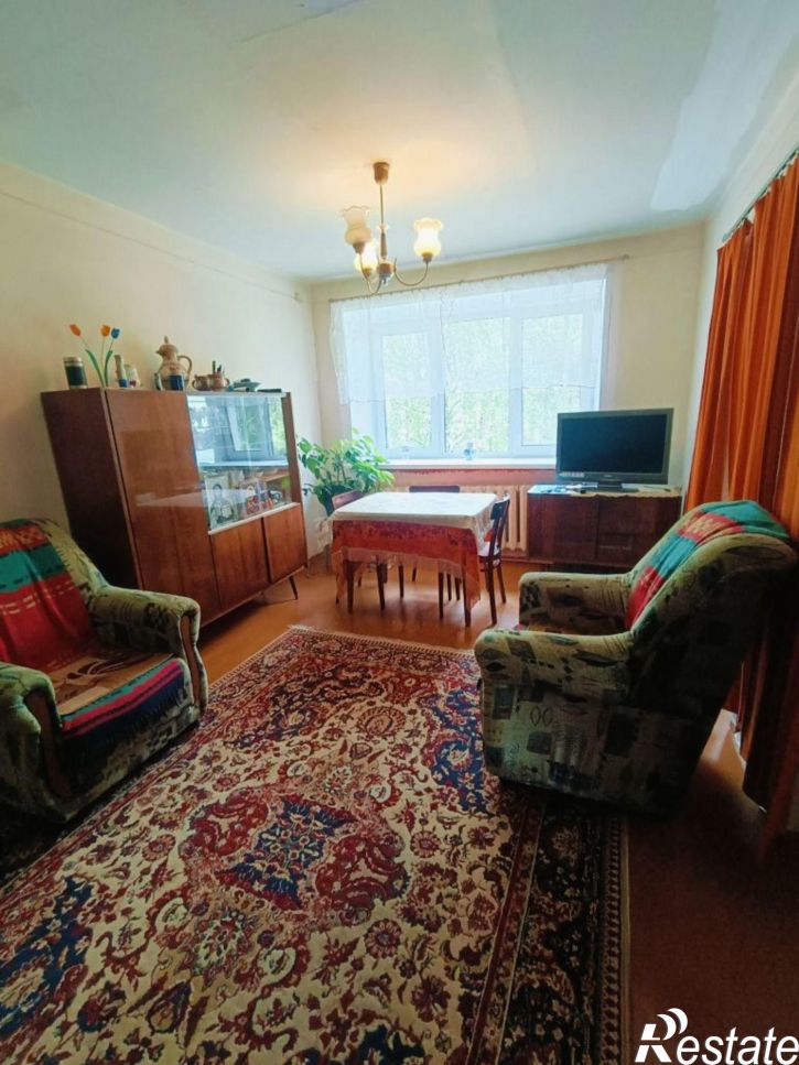 4-комн квартира Кооперативная ул, 33 а