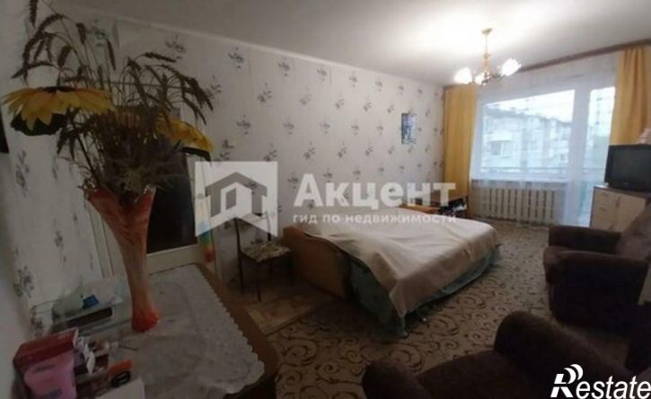 3-комн квартира ул Аникина, 1,  д. 1
