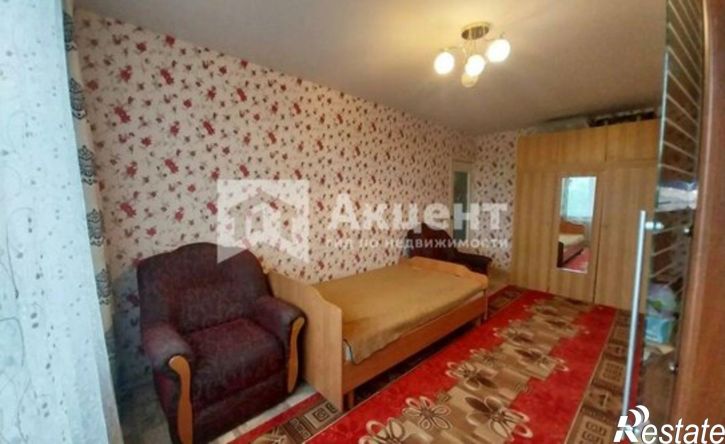 3-комн квартира ул Аникина, 1,  д. 1