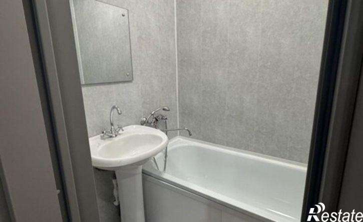2-комн квартира мкр Афанасьева, 15А,  д. 15А
