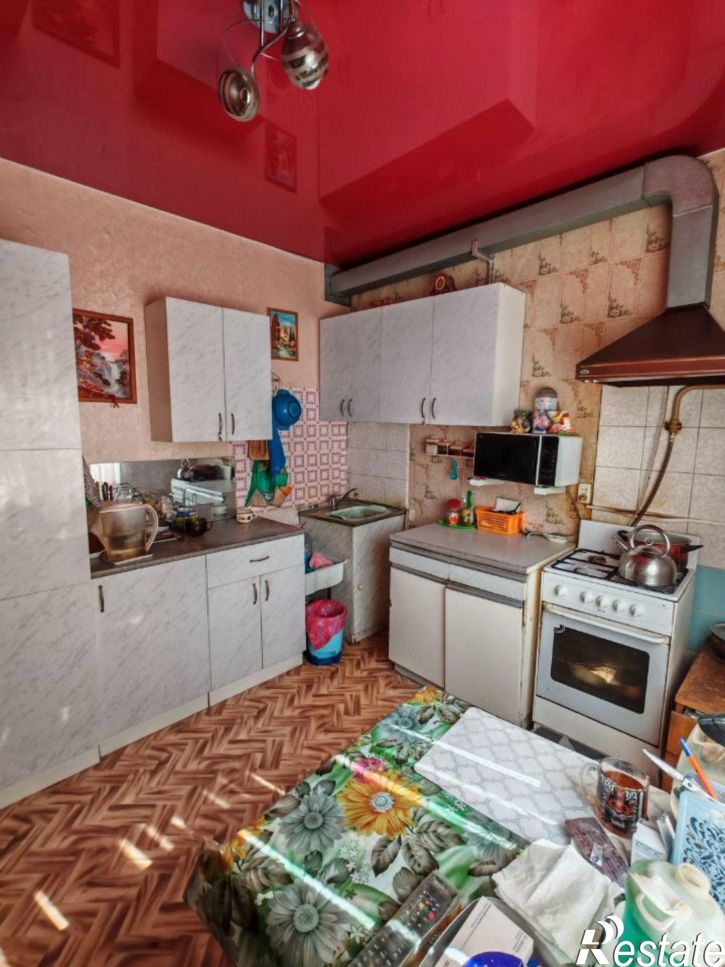 3-комн квартира поселок Арсения, 23,  д. 23