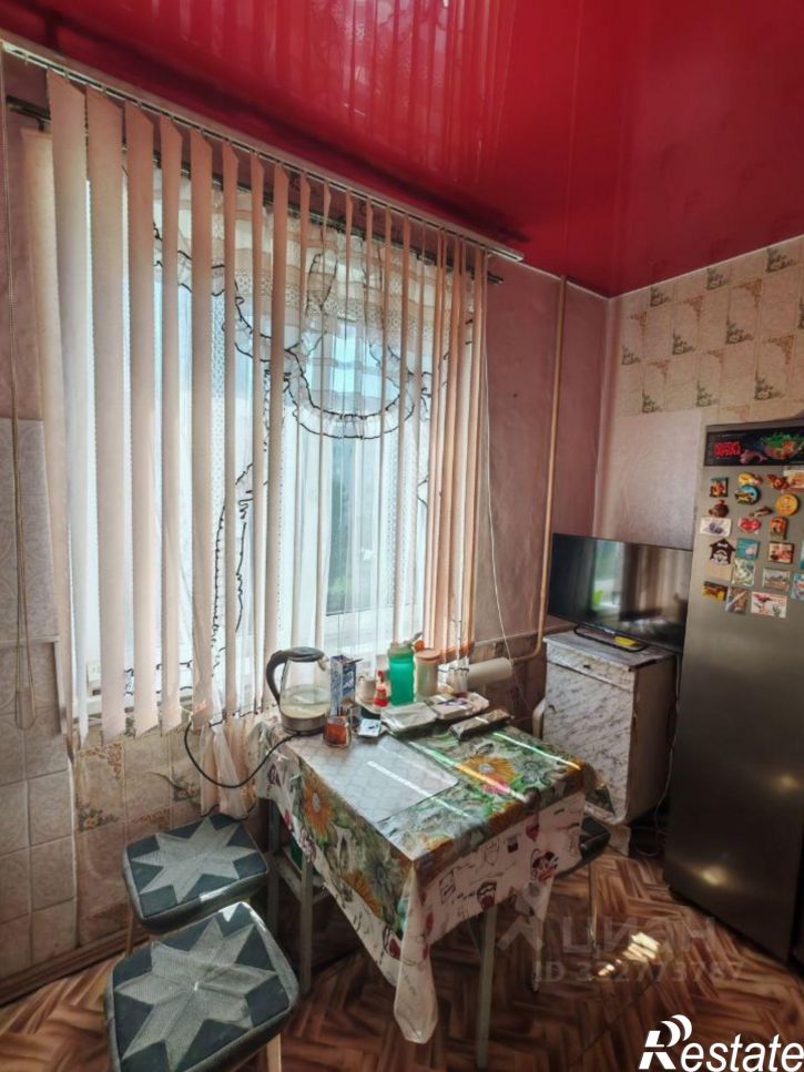 3-комн квартира поселок Арсения, 23,  д. 23