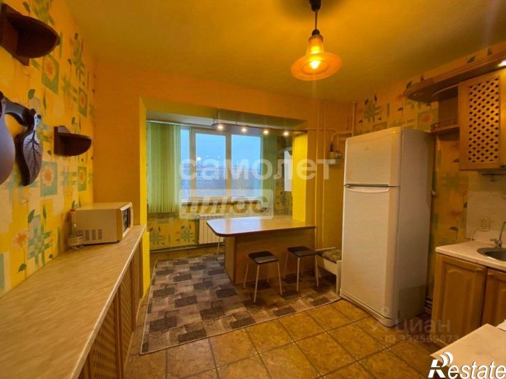 3-комн квартира ул Строителей, 9,  д. 9