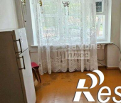 2-комн, 43кв м, этаж 1/3 улица Генерала Белова, 18 к2
