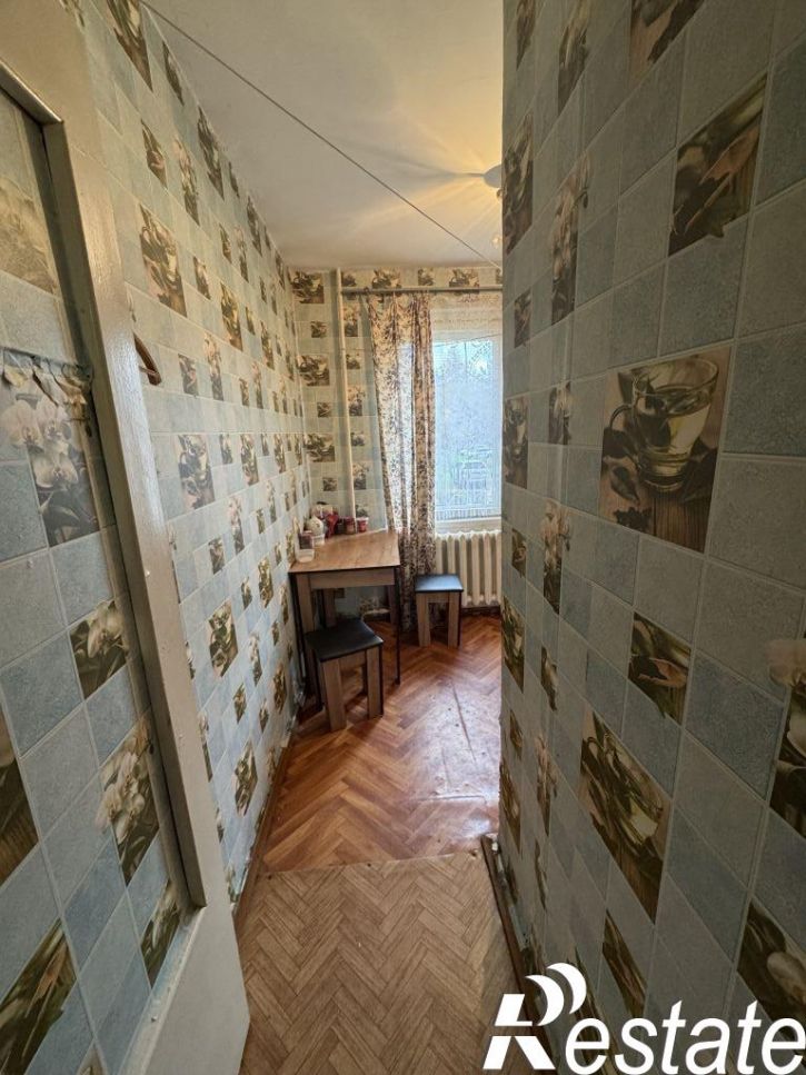 1-комн квартира Строителей ул, 7