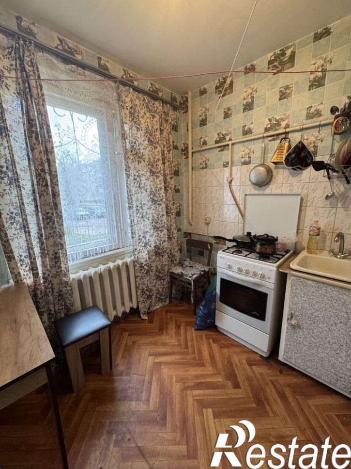 1-комн квартира Строителей ул, 7